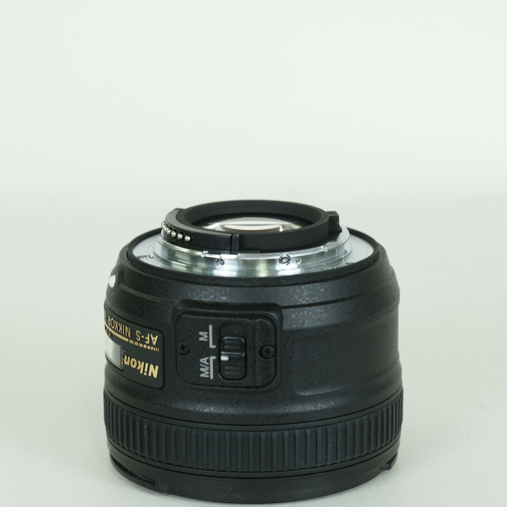 Nikon AF-S NIKKOR 50mm f/1.8G Nikon AF-S NIKKOR 50mm f/1.8G