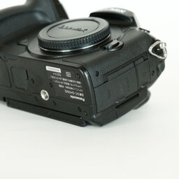 Panasonic LUMIX DC-GH5M2