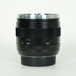 コシナ ツァイス Makro Planar T*2/50mm ZE