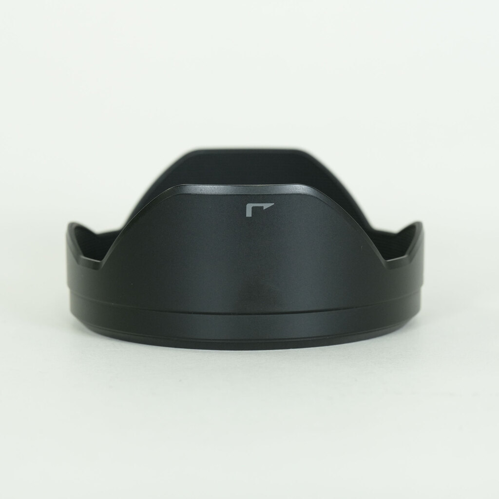 OLYMPUS M.ZUIKO DIGITAL ED 12-100mm F4.0 IS PRO OLYMPUS M.ZUIKO DIGITAL ED 12-100mm F4.0 IS PRO