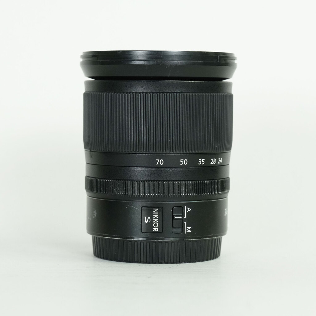 Nikon NIKKOR Z 24-70mm f/4 S Nikon NIKKOR Z 24-70mm f/4 S
