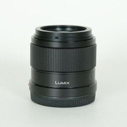 Panasonic LUMIX G 42.5mm / F1.7 ASPH. / POWER O.I.S.