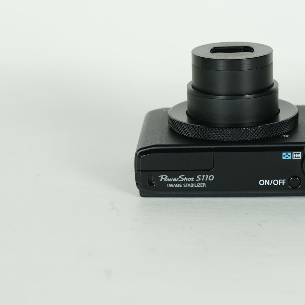 Canon PowerShot S110 ブラックの出品 | ONE SCENE（ワンシーン）