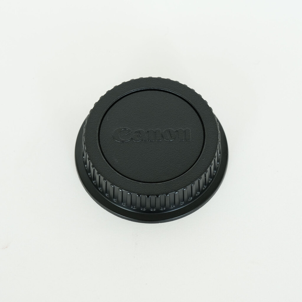 Canon EF-S18-55mm F4-5.6 IS STM