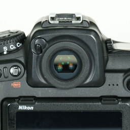 Nikon D500