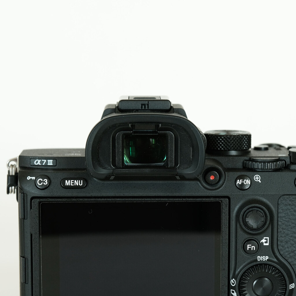 SONY α7 III（ILCE-7M3）
