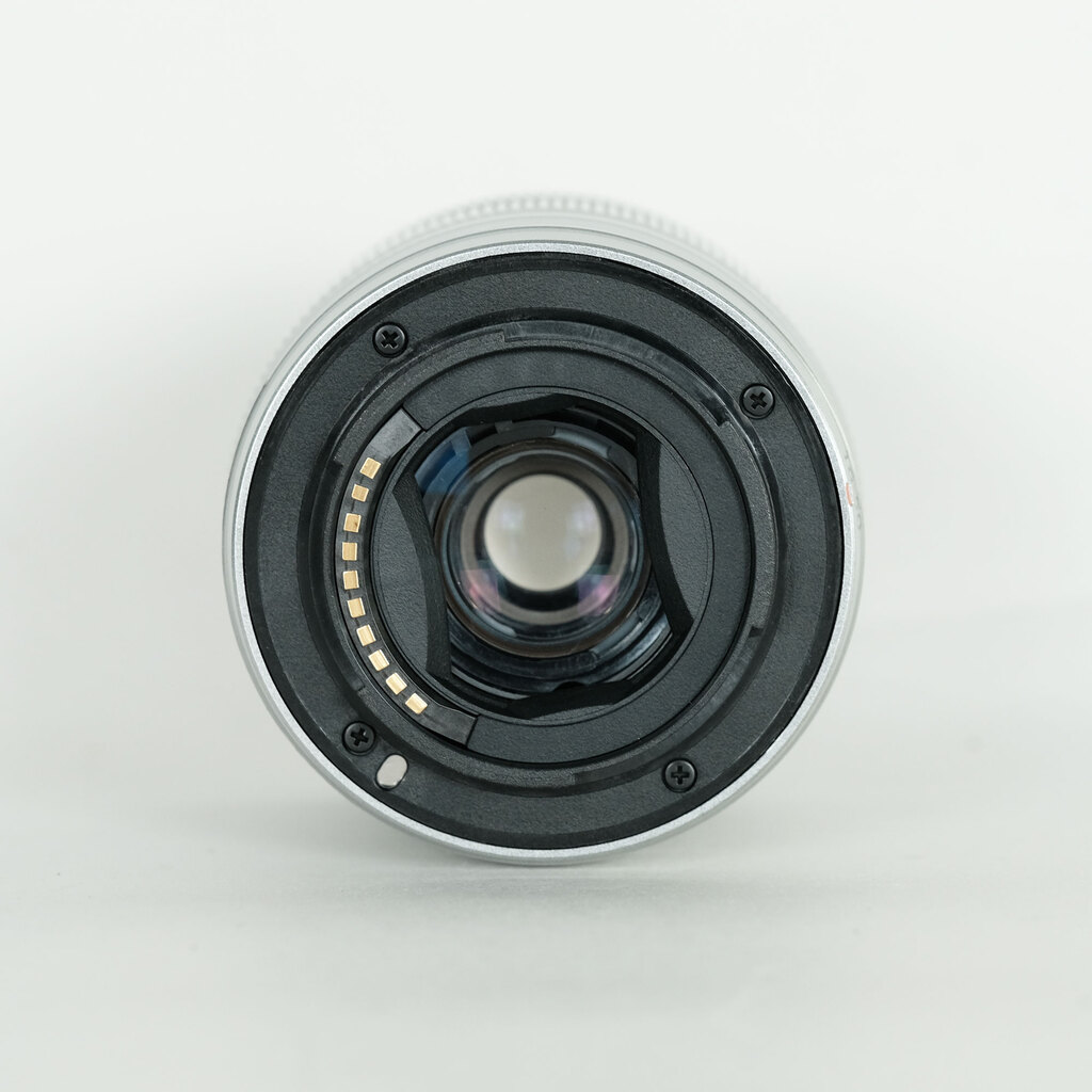 FUJIFILM フジノン XC16-50mm F3.5-5.6 OIS シルバー