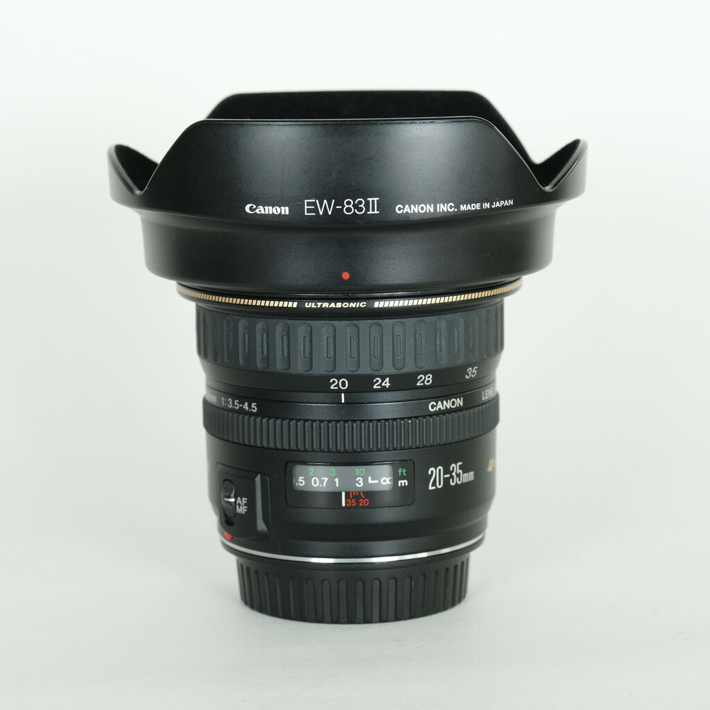 Canon EF20-35mm F3.5-4.5 USM