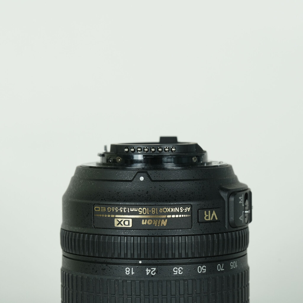 Nikon AF-S DX NIKKOR 18-105mm F3.5-5.6G ED VRの出品 | ONE SCENE