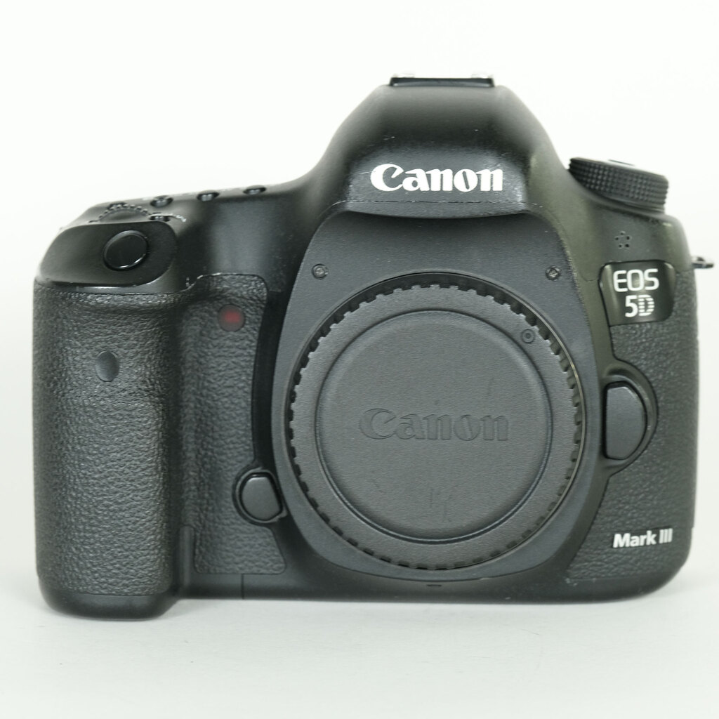 Canon EOS 5D Mark III Canon EOS 5D Mark III