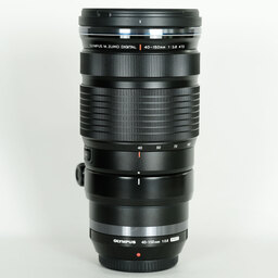 OLYMPUS M.ZUIKO DIGITAL ED 40-150mm F2.8 PROテレコンバーターキット