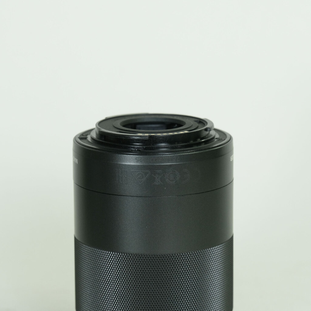 Canon EF-M55-200mm F4.5-6.3 IS STM