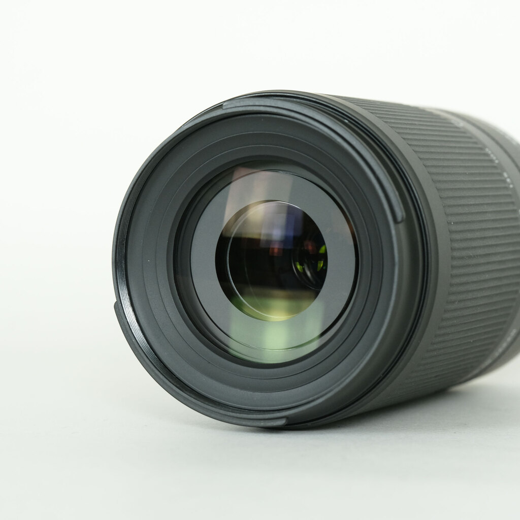 TAMRON 70-300mm F/4.5-6.3 Di III RXD (Model A047) [ソニーE用]