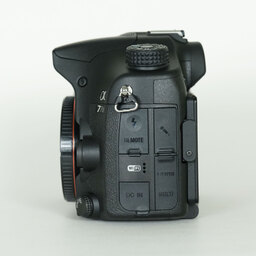 SONY α77IIボディ ILCA-77M2