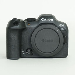 Canon EOS R7 Canon EOS R7