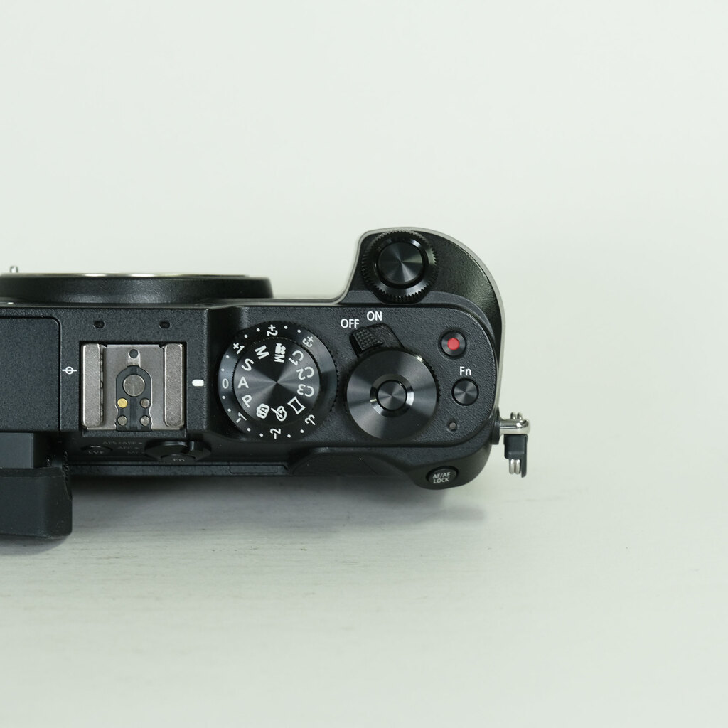 Panasonic LUMIX DMC-GX8 ボディ ブラック Panasonic LUMIX DMC-GX8 ボディ ブラック