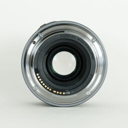 Canon RF50mm F1.8 STM