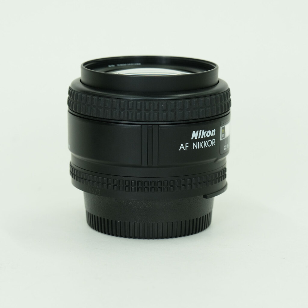 Nikon Ai AF Nikkor 24mm F2.8D