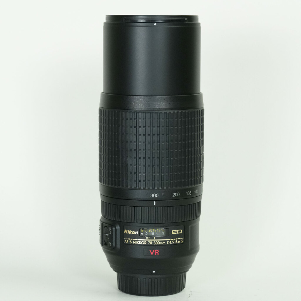 Nikon AF-S VR Zoom-Nikkor 70-300mm F4.5-5.6G IF-ED