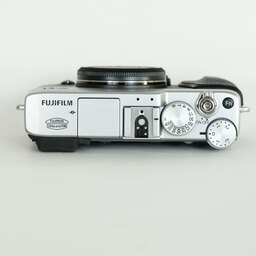 FUJIFILM X-E1 シルバー