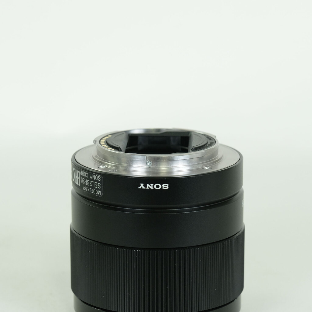 SONY FE 28mm F2 SEL28F20