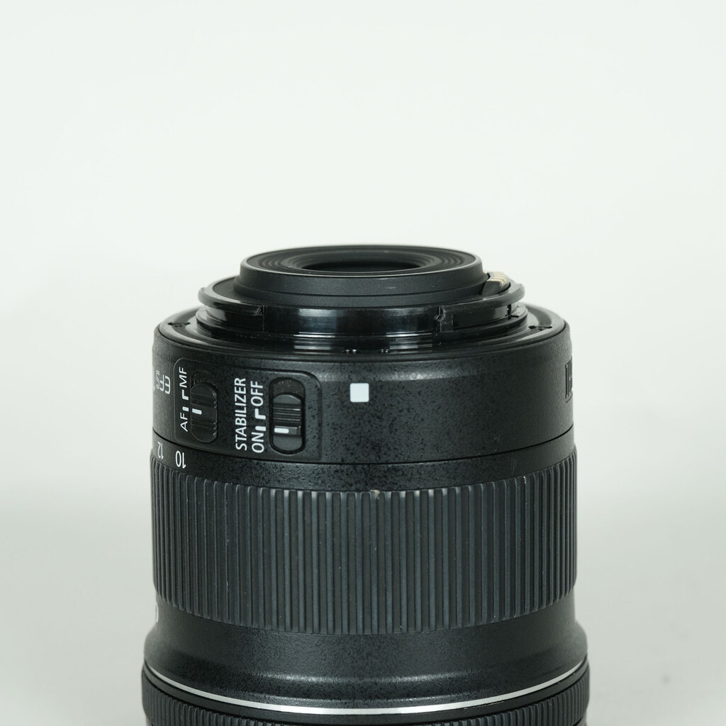 Canon EF-S10-18mm F4.5-5.6 IS STM