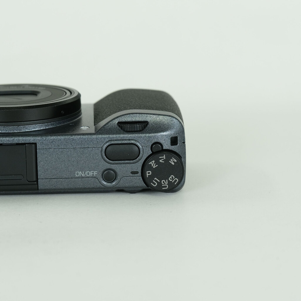 RICOH GR IIIx Urban Edition