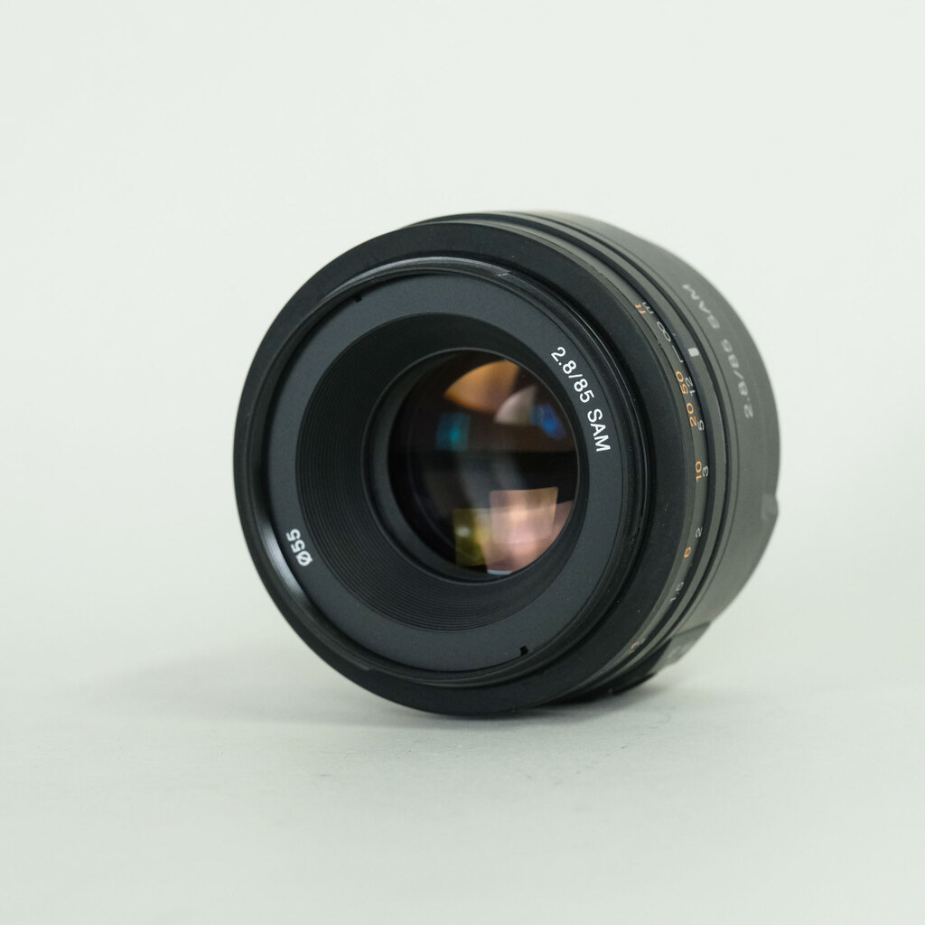 SONY 85mm F2.8 SAM SAL85F28の出品 | ONE SCENE（ワンシーン）