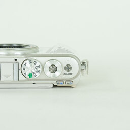 OLYMPUS PEN E-PL9