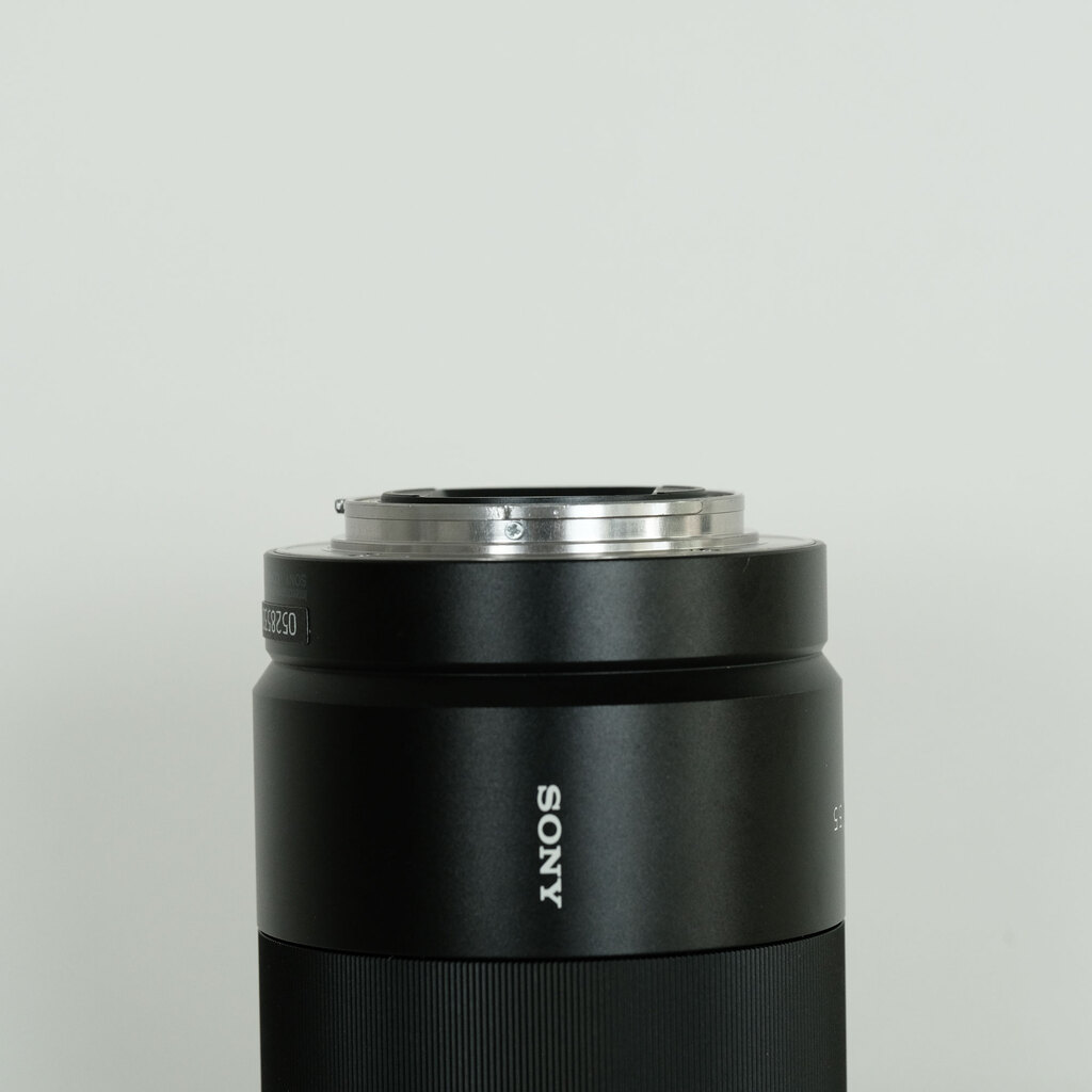 SONY Sonnar T* FE 55mm F1.8 ZA SEL55F18Z SONY Sonnar T* FE 55mm F1.8 ZA SEL55F18Z