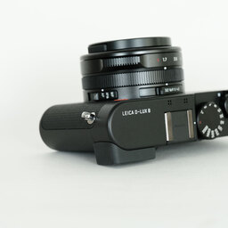 Leica D-LUX8
