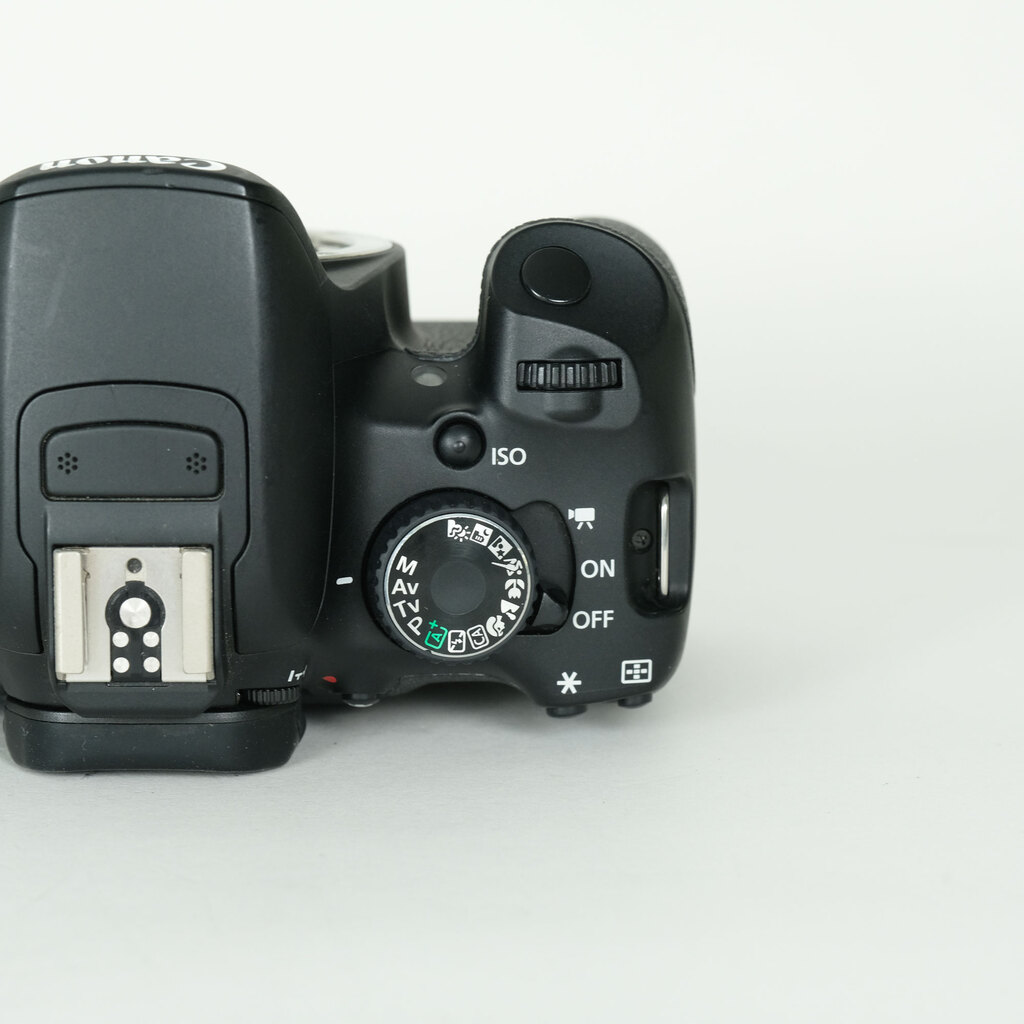 Canon EOS Kiss X6i　ボディ