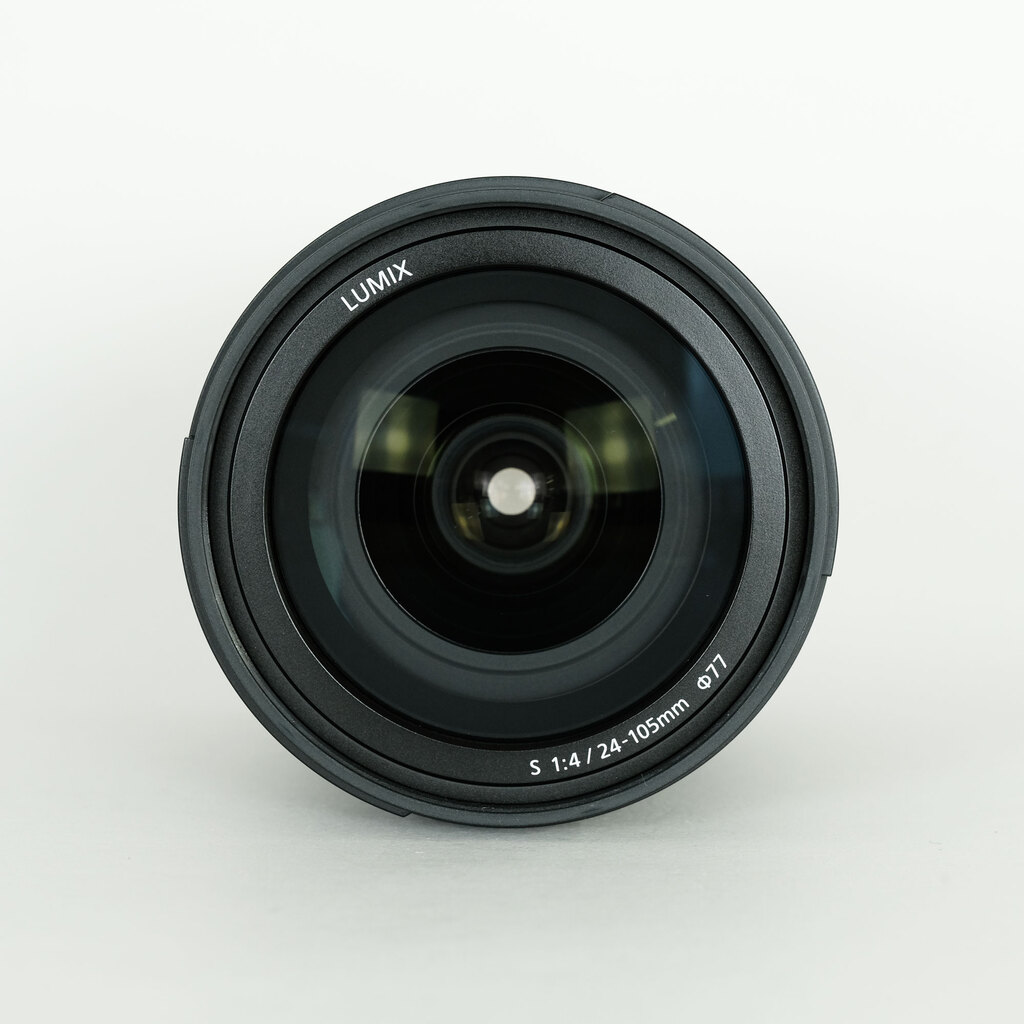 Panasonic LUMIX S 24-105mm F4 MACRO O.I.S.
