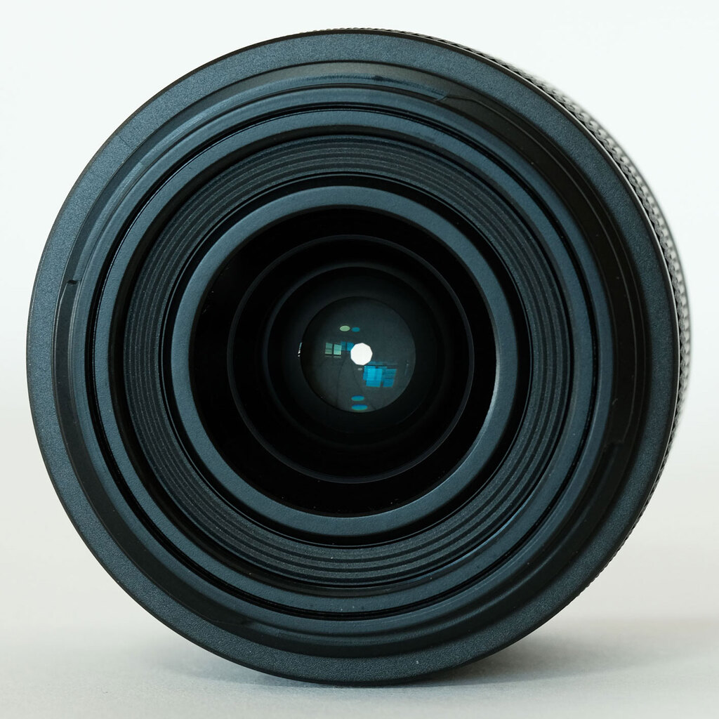 Canon RF24mm F1.8 MACRO IS STM