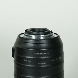 Nikon AF-S DX NIKKOR 55-300mm F4.5-5.6G ED VR Nikon AF-S DX NIKKOR 55-300mm F4.5-5.6G ED VR