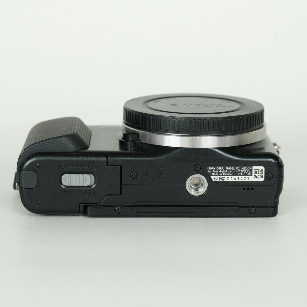 SONY α NEX-3N ボディ ブラックの出品 | ONE SCENE（ワンシーン）
