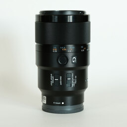 SONY FE 90mm F2.8 Macro G OSS SEL90M28G