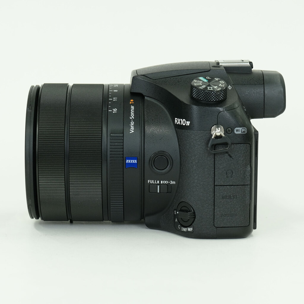 SONY Cyber-shot DSC-RX10M4