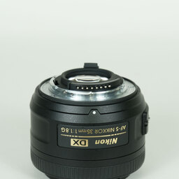 Nikon AF-S DX NIKKOR 35mm f/1.8G