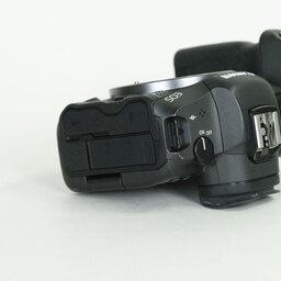 Canon EOS R5 Canon EOS R5