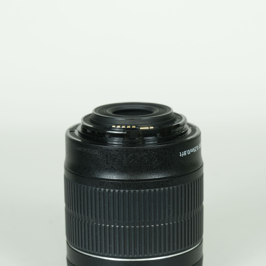 Canon EF-S18-55mm F4-5.6 IS STM