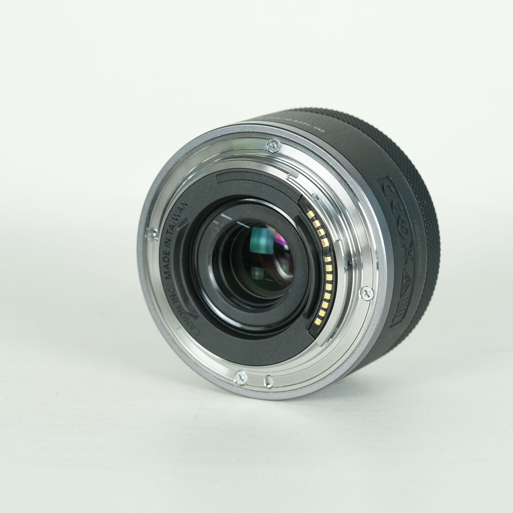 Canon RF16mm F2.8 STM Canon RF16mm F2.8 STM