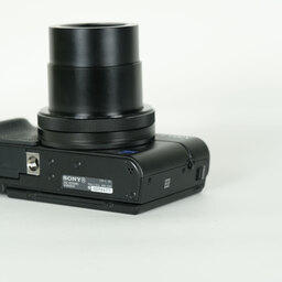 SONY Cyber-shot DSC-RX100M3
