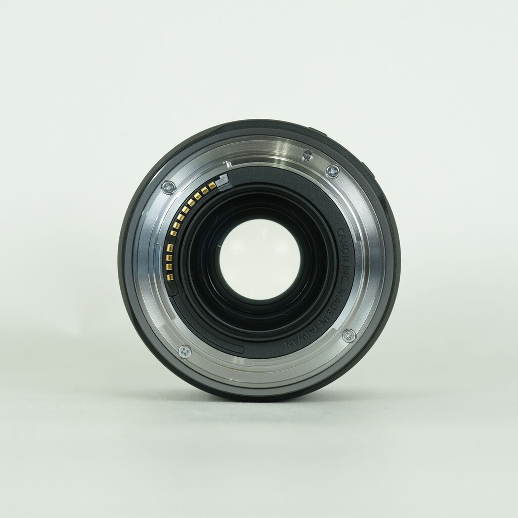 Canon RF35mm F1.8 MACRO IS STM