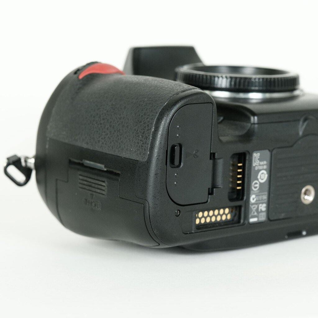 Nikon D700 ボディ
