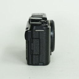 FUJIFILM X-M1 ボディ ブラック