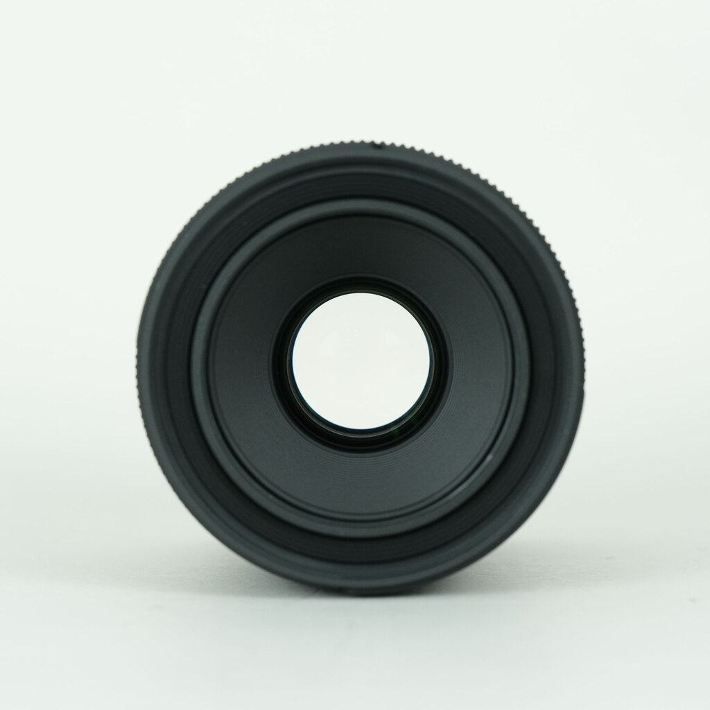 SIGMA 70mm F2.8 DG MACRO | Art [キヤノン用]