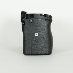 SONY α6400（ILCE-6400）