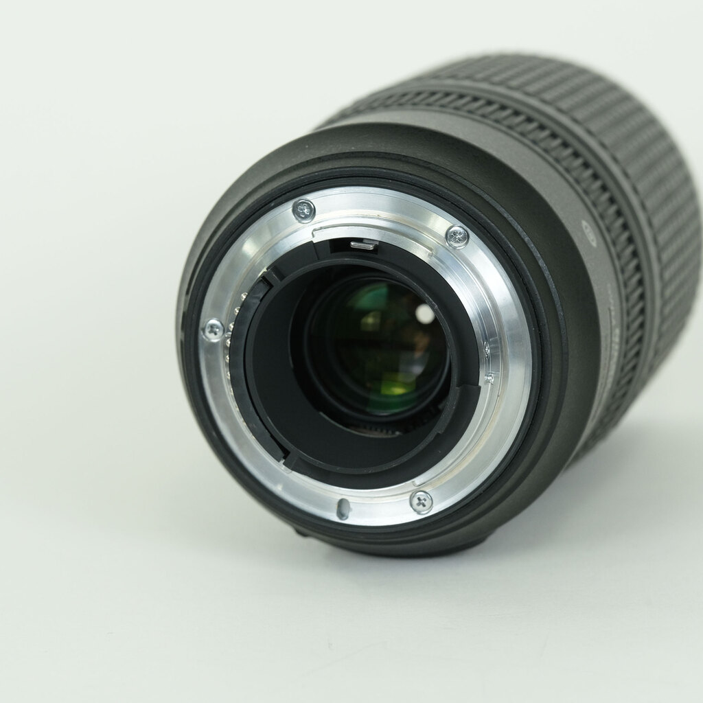 Nikon AF-S VR Zoom-Nikkor 70-300mm F4.5-5.6G IF-ED