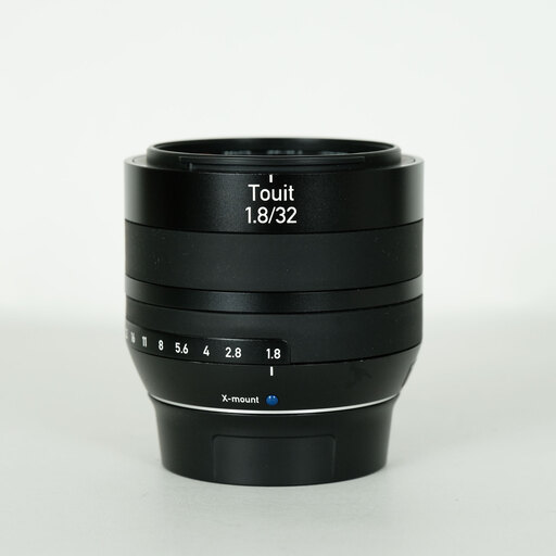 Carl Zeiss Touit 1.8/32 [フジフイルムX用]